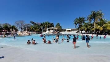 12 outdoor pools