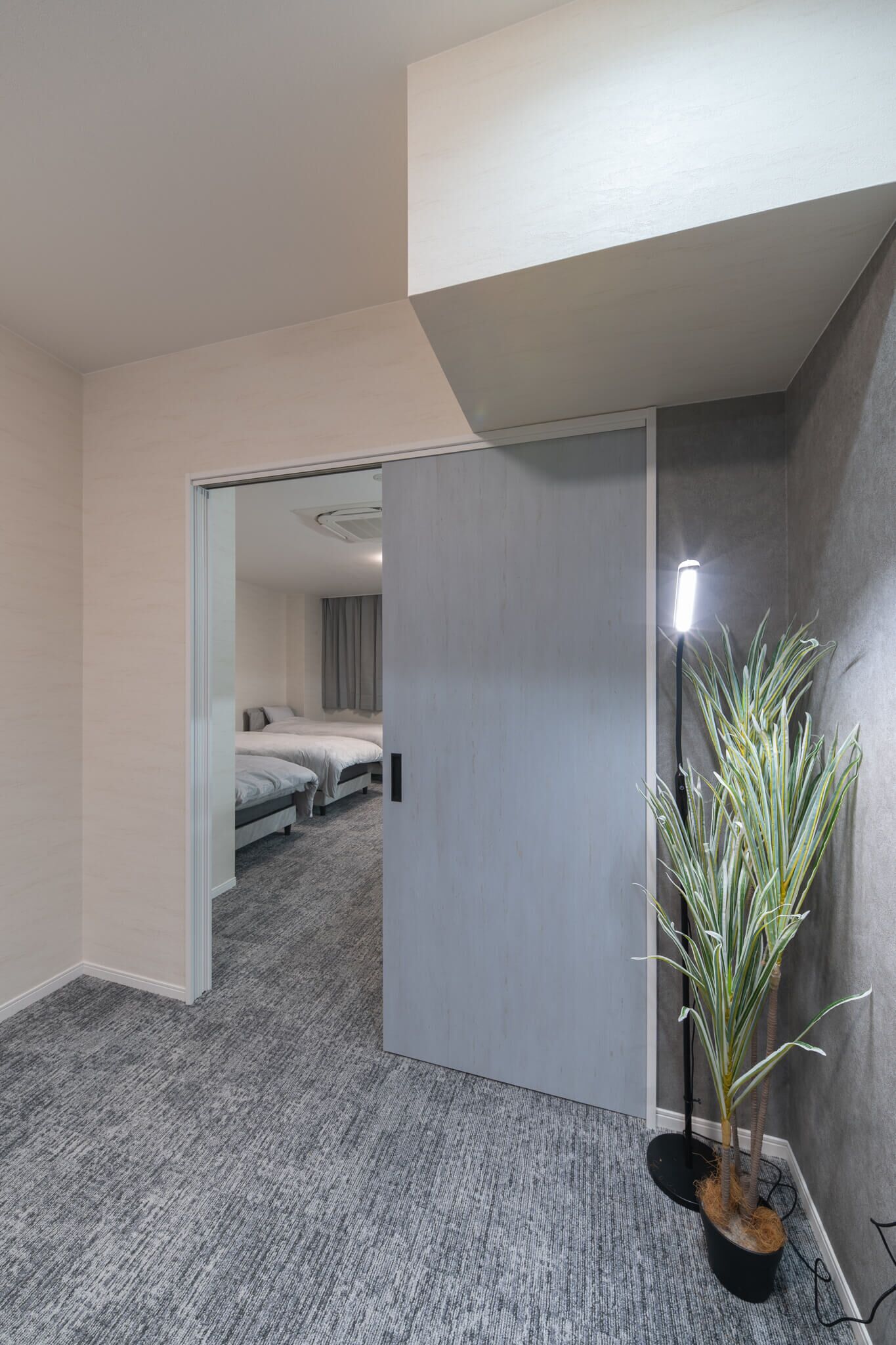 Basic Apartment | Living area