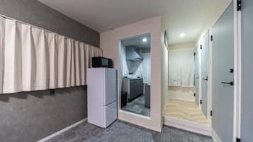 Basic Apartment | Living area