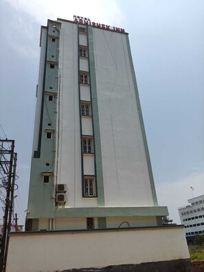 Exterior - Hotel Abhishek Inn (Bhubaneswar)