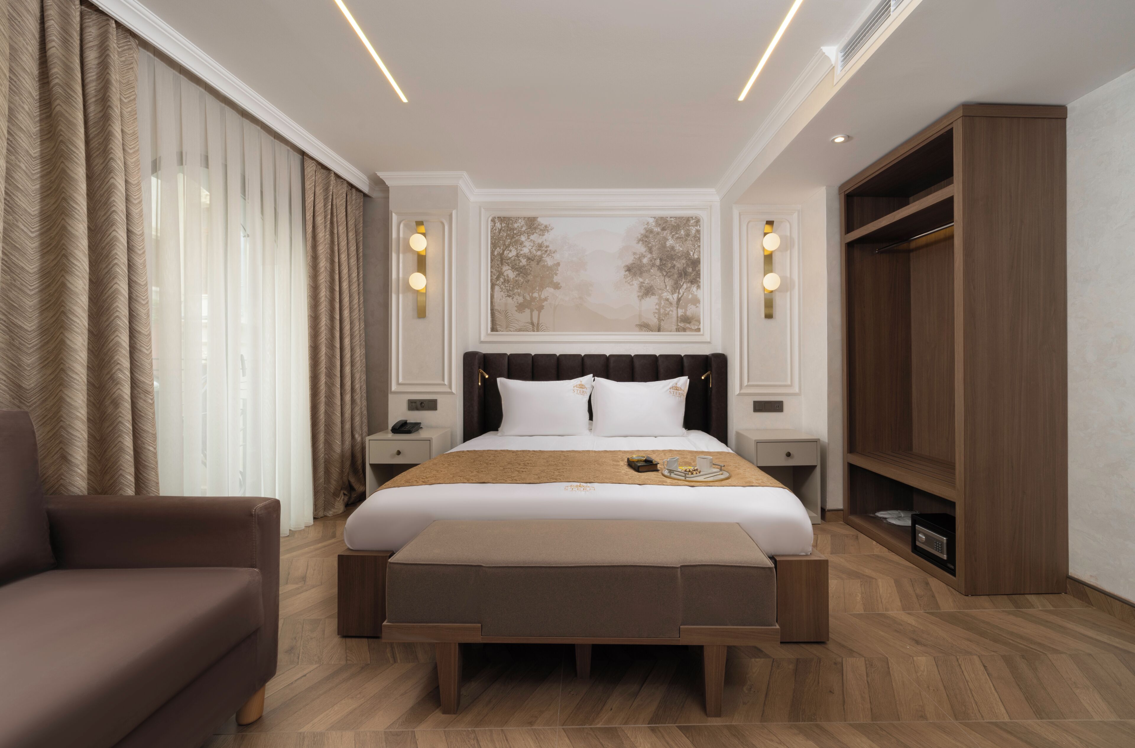 Deluxe Double Room, 1 Bedroom, Non Smoking, City View | Free WiFi