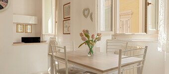 Apartment 'Casa Leone' with Wi-Fi