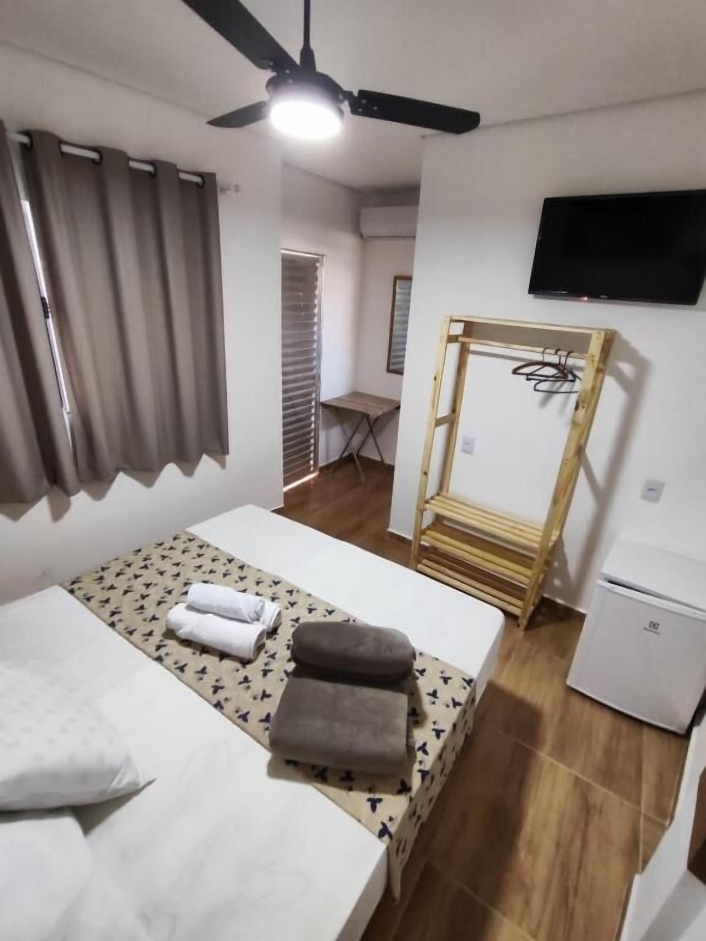 Kamar Double Ekonomi | Minibar dan Wi-Fi gratis