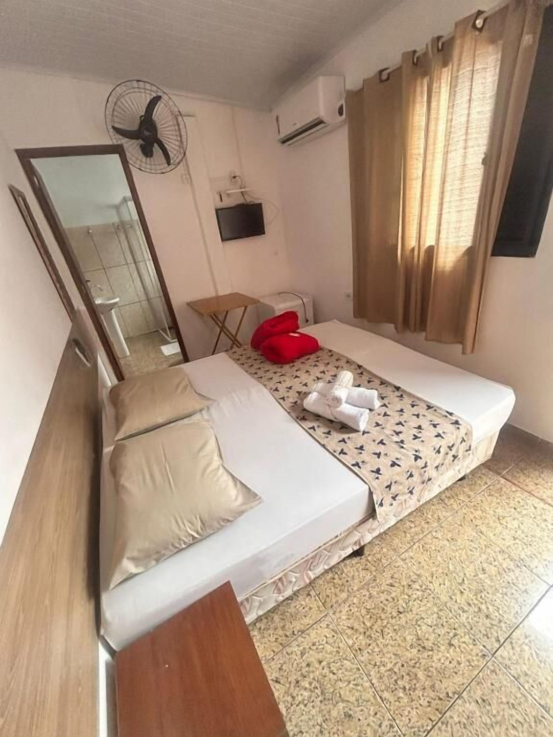 Kamar Double Keluarga | Minibar dan Wi-Fi gratis