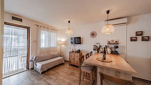 Interior - Villa Silencia with Whirlpool by Villas Guide (Vela Luka)
