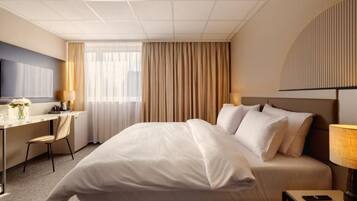 In-room safe, desk, iron/ironing board, free WiFi