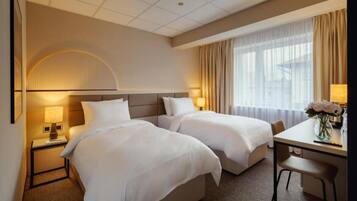 In-room safe, desk, iron/ironing board, free WiFi
