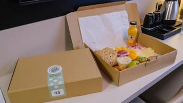 Double Room, City View | Breakfast meal
