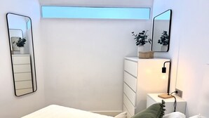 1 bedroom, iron/ironing board, travel cot, free WiFi - Apartment for 2 · Sea Views · Levante Beach · Benidorm (Benidorm)