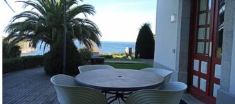 Apartment LEKEITIO terrace, garden and sea views