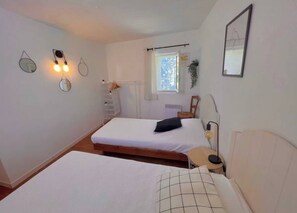 WiFi, bed sheets - La maison du repos (Hyères)
