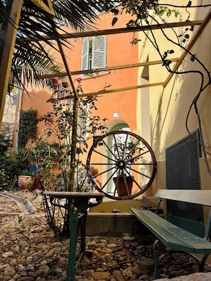 Terrasse/gårdhave