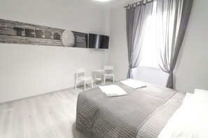 Room - Vrbo Property (Roma)