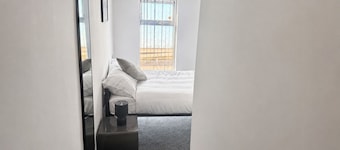399 Prom - Blackpool Hotel