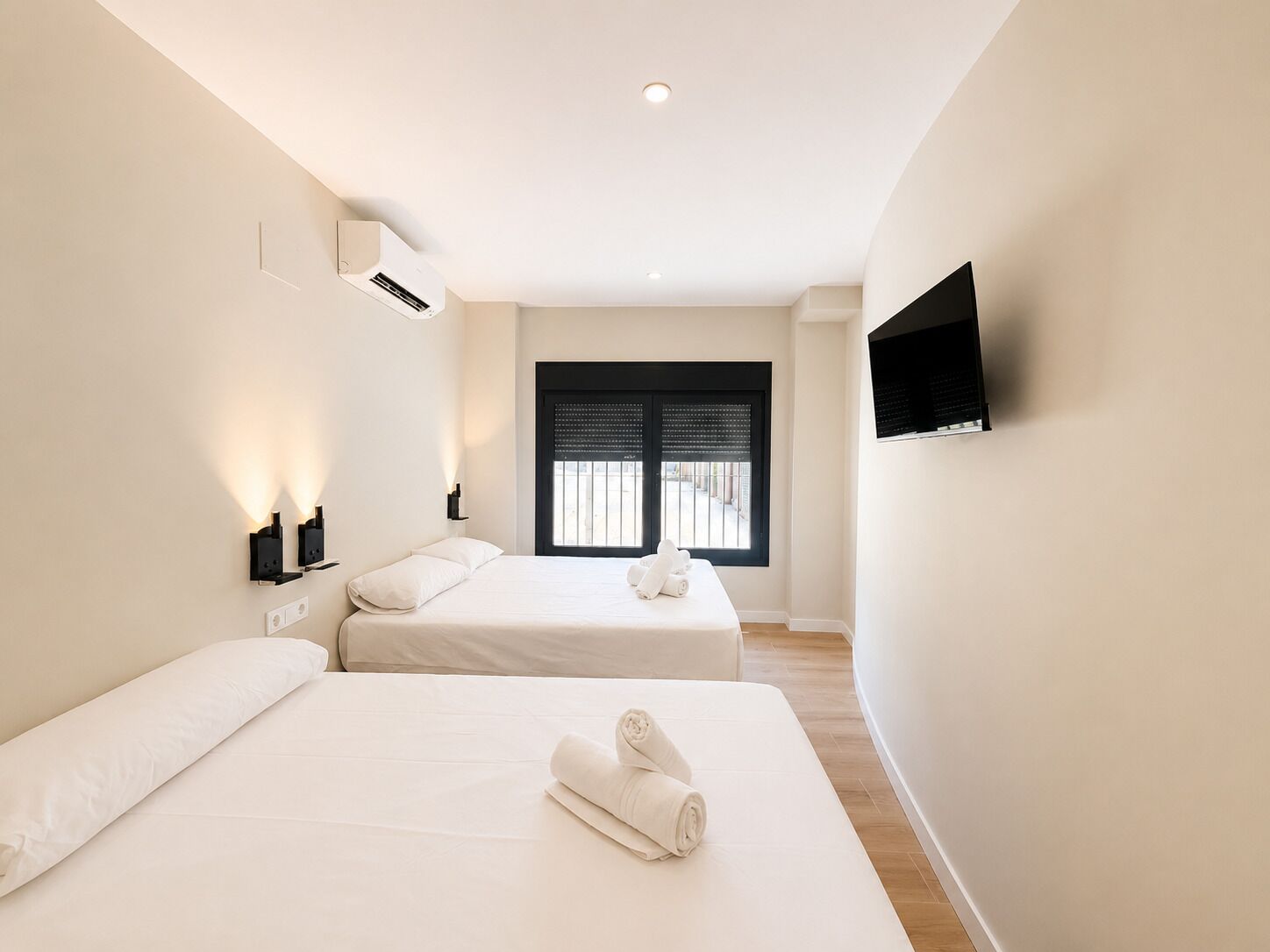 Classic Triple Room | Free WiFi