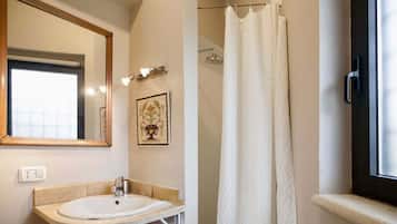 2 bedrooms, Internet