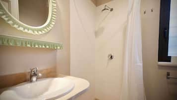 House | 2 bedrooms, Internet