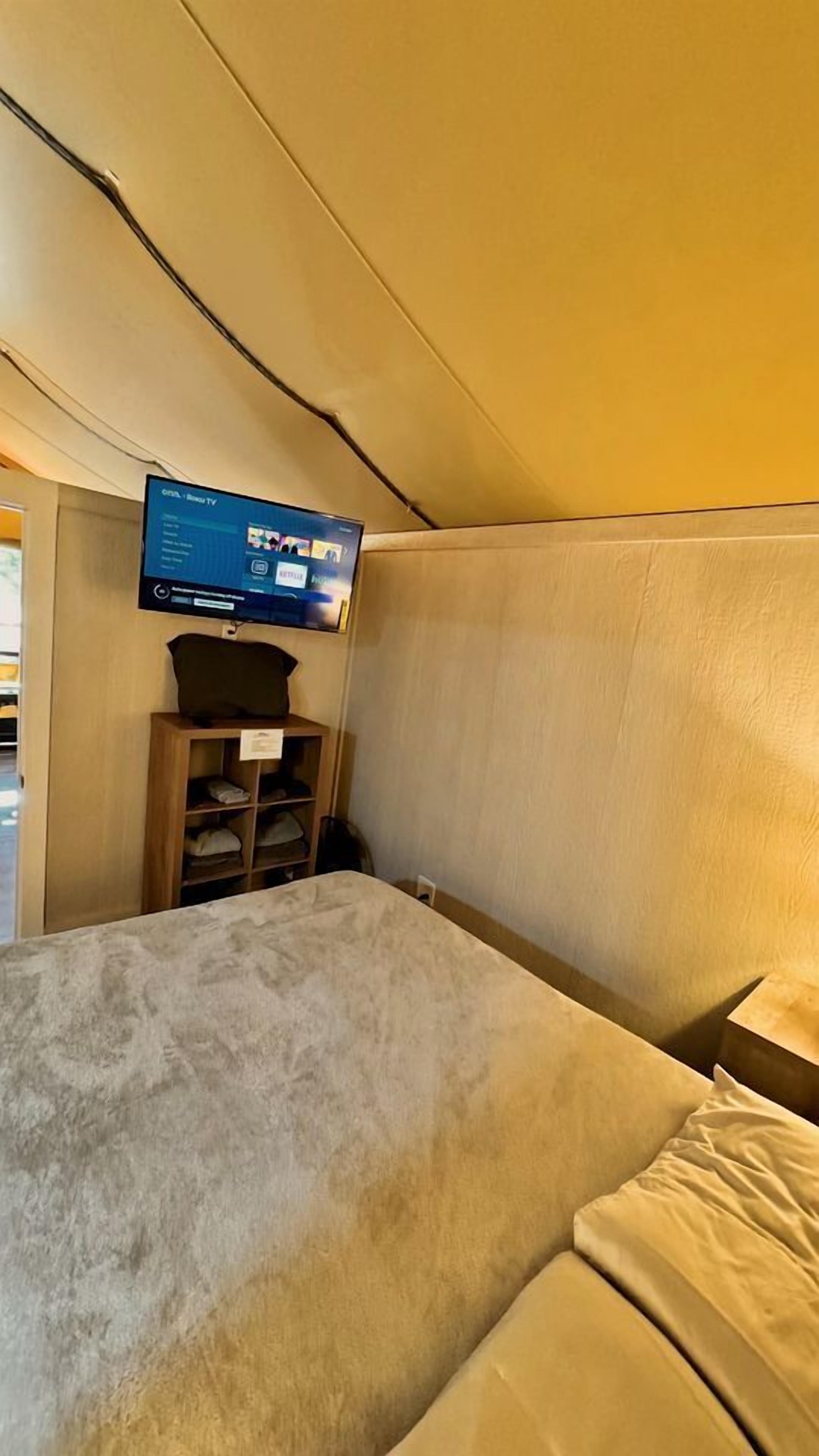 1 chambre, bureau, Wi-Fi, draps fournis