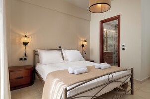 In-room safe, blackout drapes, iron/ironing board, free WiFi