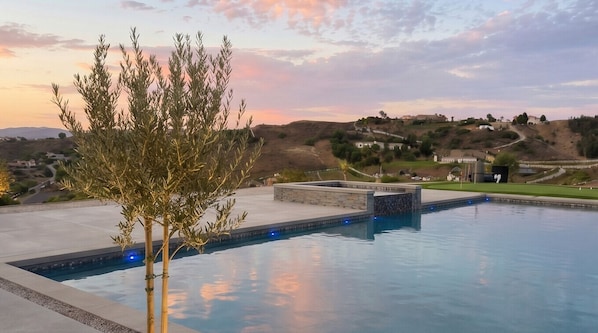 Outdoor pool, a heated pool