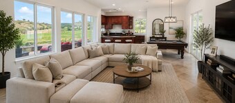 Murrieta Manor - Temecula 6-Acre Estate, 50ft Pool, Spa, Theater & Mini Golf