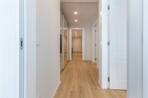 Interior - Well-kept 98m² apartment with refined design, ideal for couples, families, business trips or charming stays up to 4 guests, on the first floor of a renovated building with lift (NOT suitable for disabled guests).Located in Ferrara’s historic center (Z (Ferrara)