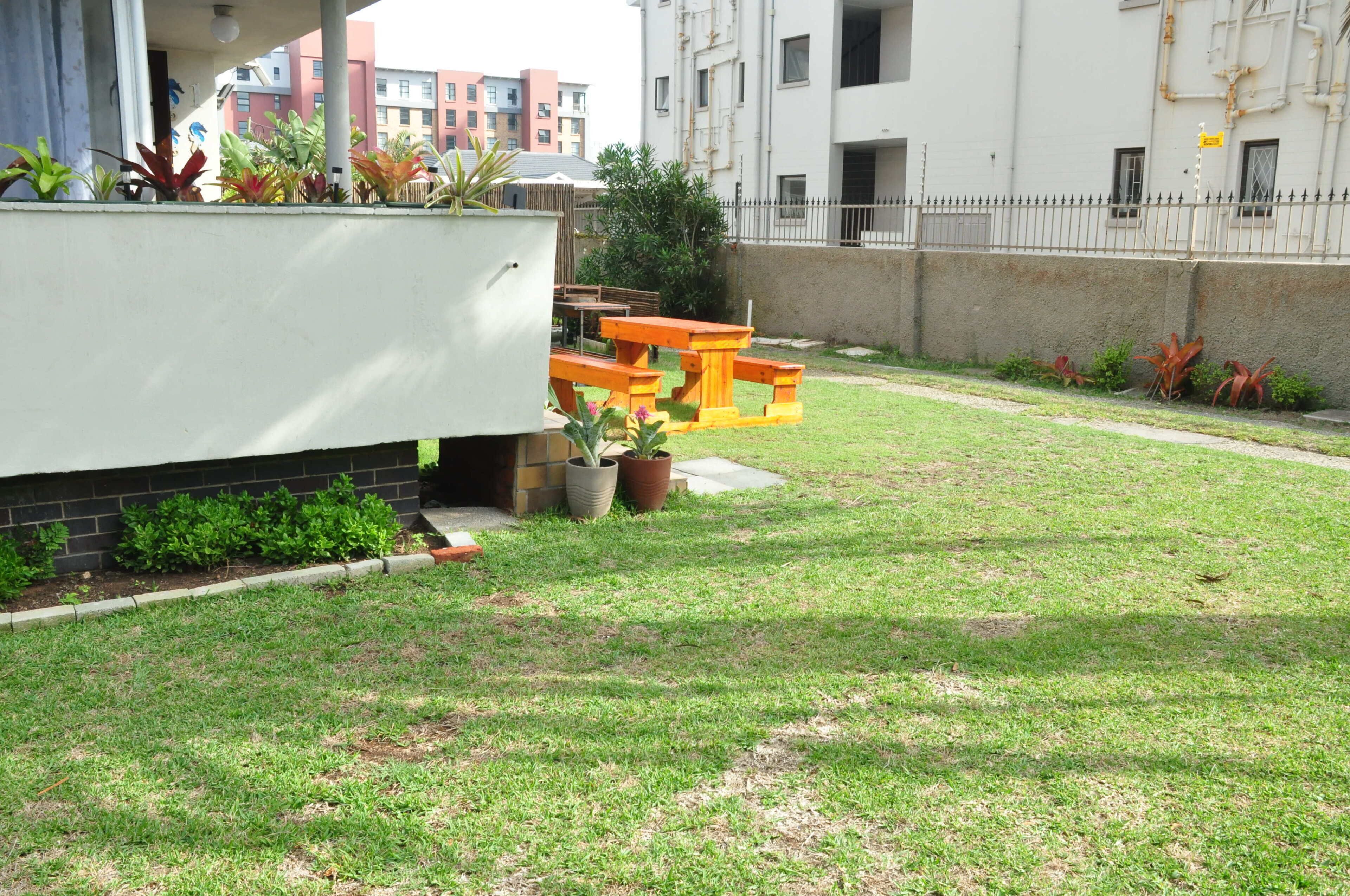 Apartment, 2 Bedrooms, Smoking, Patio | Outdoor dining