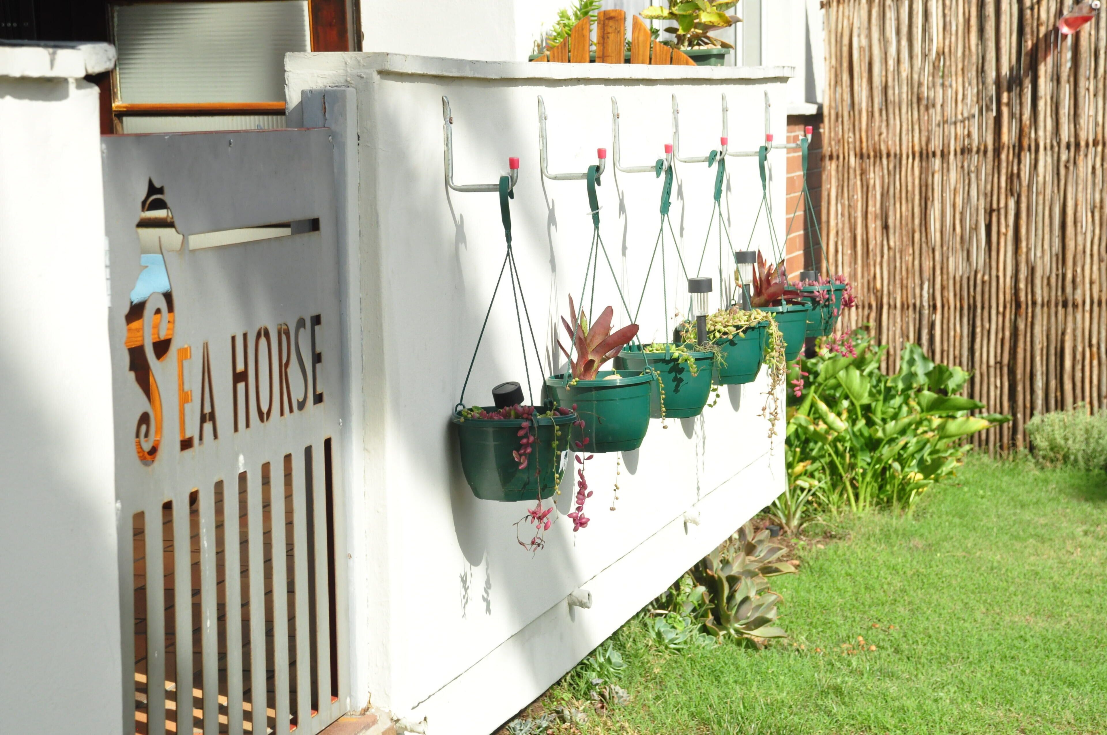 Apartment, 2 Bedrooms, Smoking, Patio | Property grounds