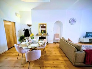 Smart TV - Sea View and Cozy Apartment (Sunderland)