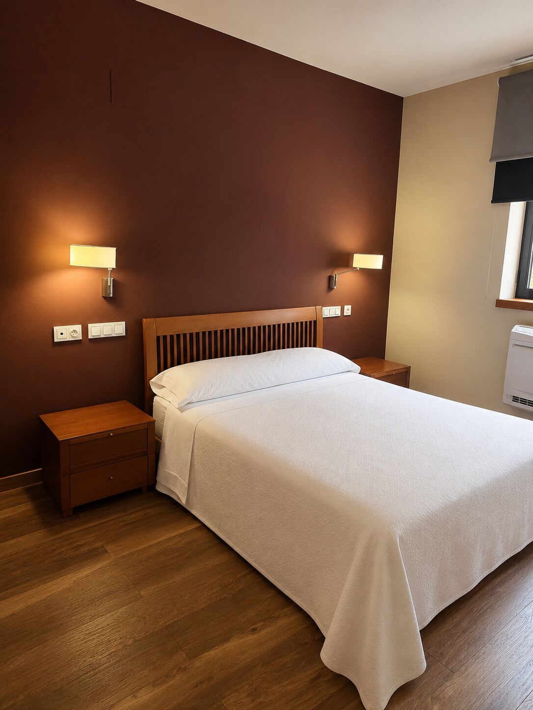 Habitación doble, vistas a la montaña | Escritorio, espacio para trabajar con un portátil, wifi gratis