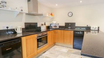 Dishwasher, cookware/dishes/utensils