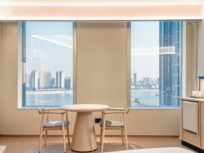 Luxury Double Room | Living area - JI Wuhan Jianghan Road Pedestrian Street (Wuhan)