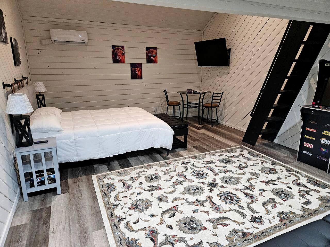 1 bedroom, WiFi, bed sheets