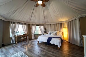 Unclassified image, 4 of 24, button - Romantic Hilltop Safari Glamping Tent with Lake Views near Lake Travis in Marble Falls, Texas (Marble Falls)