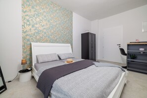 Free WiFi, bed sheets - Modern studio with sea view & balcony in Crikvenica (Crikvenica)