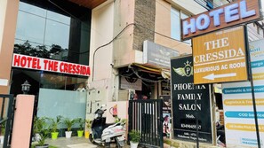Exterior detail - The Cressida Hotel (Indore)