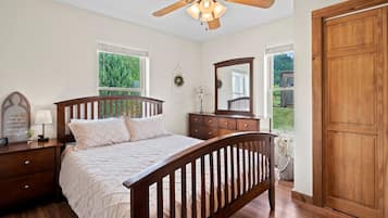 3 chambres, bureau, Wi-Fi, literie fournie