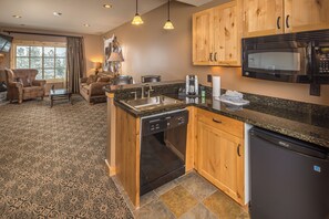 Interior - New! Village Center Ski-In / Ski-Out Condo in Big Sky (Big Sky)