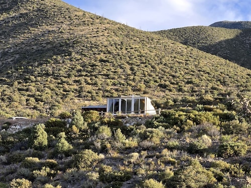 Tranquil Desert Retreat in a Geodesic Dome with Scenic Views in Las Vegas, Nevada