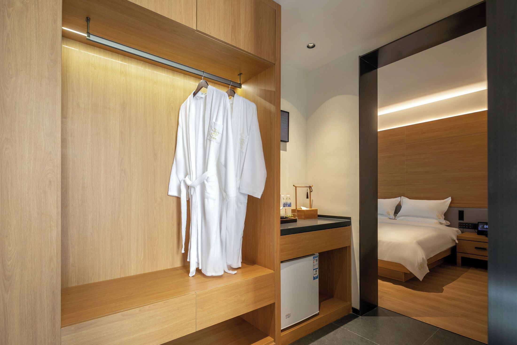 Habitación clásica doble | Escritorio, espacio para trabajar con un portátil, cortinas opacas