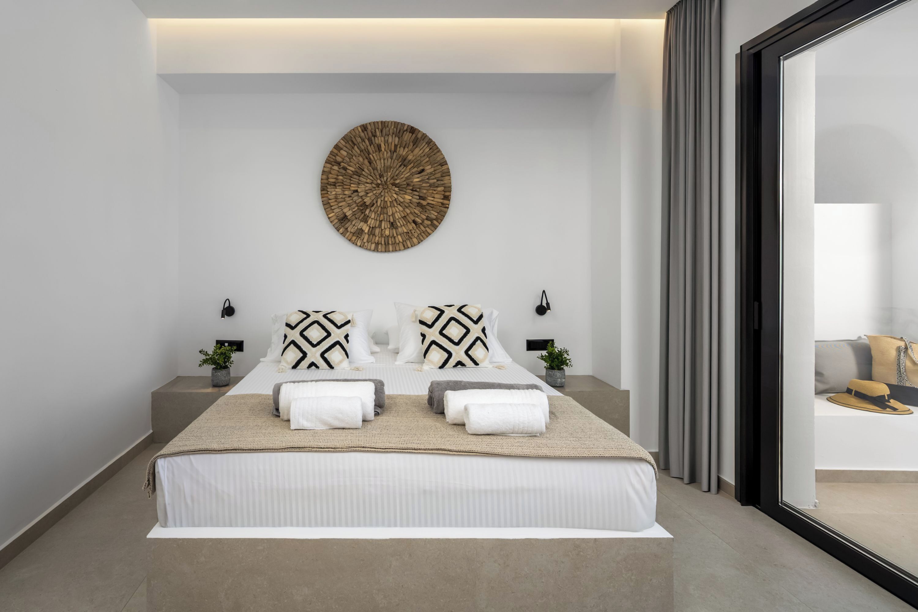 Suite, Poolblick | Zimmersafe, schallisolierte Zimmer, Bügeleisen/Bügelbrett