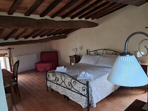 WiFi, bed sheets - Locanda di Montisi – Castello Room Among the Hills of Montalcino (Montisi)