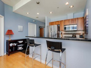 Fridge, microwave, oven, stovetop - Corazon City Suite - Stylish Condo with Harbour, City & Mountain Views by Victoria Prime! (Victoria)