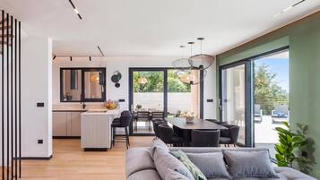 Family Villa, 4 Bedrooms, Microwave (Villa Dujma Pool & Spa) | Living area