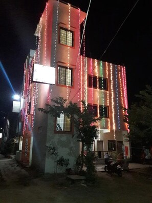 Exterior - Hotel Sai View Shirdi (Shirdi)