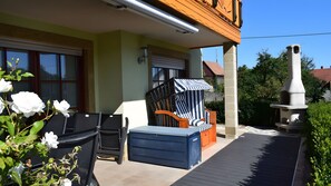 Property grounds - Holiday Apartment for 10 People (145 m²) in Königsfeld (Königsfeld)