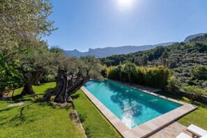 Outdoor pool - Spacious 9-bedroom private villa with AC in lovely Sóller (Sóller)