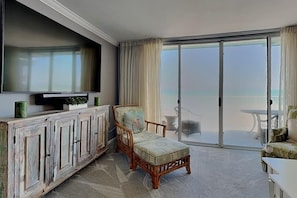 TV - Hamilton 502- Direct Ocean View from Top Floor (Pawleys Island)