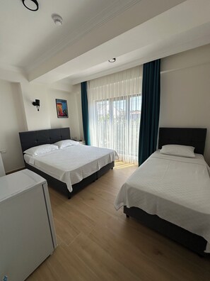 Chambre Triple Standard | Wi-Fi gratuit