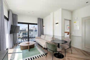 Penthouse | Living area - Maestro St Lazar Apartments  (Larnaca)